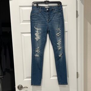 Vintage Distressed Women's Blue Super Stretch Jeggings